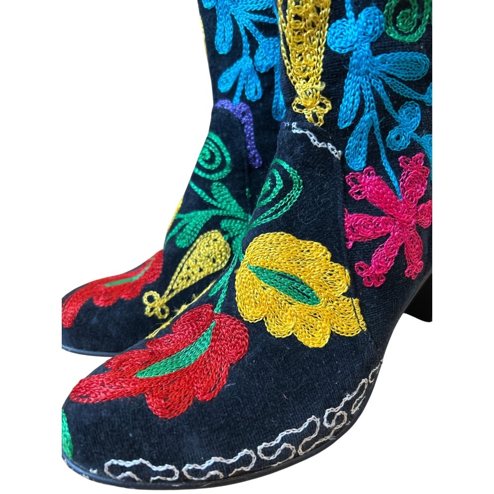 Suzani Embroidered Floral Velvet Block Heel Ankle Boots Women Size 39/US 9 - Picture 9 of 14